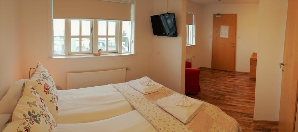 Hotel Tindastoll Saudarkrokur エクステリア 写真