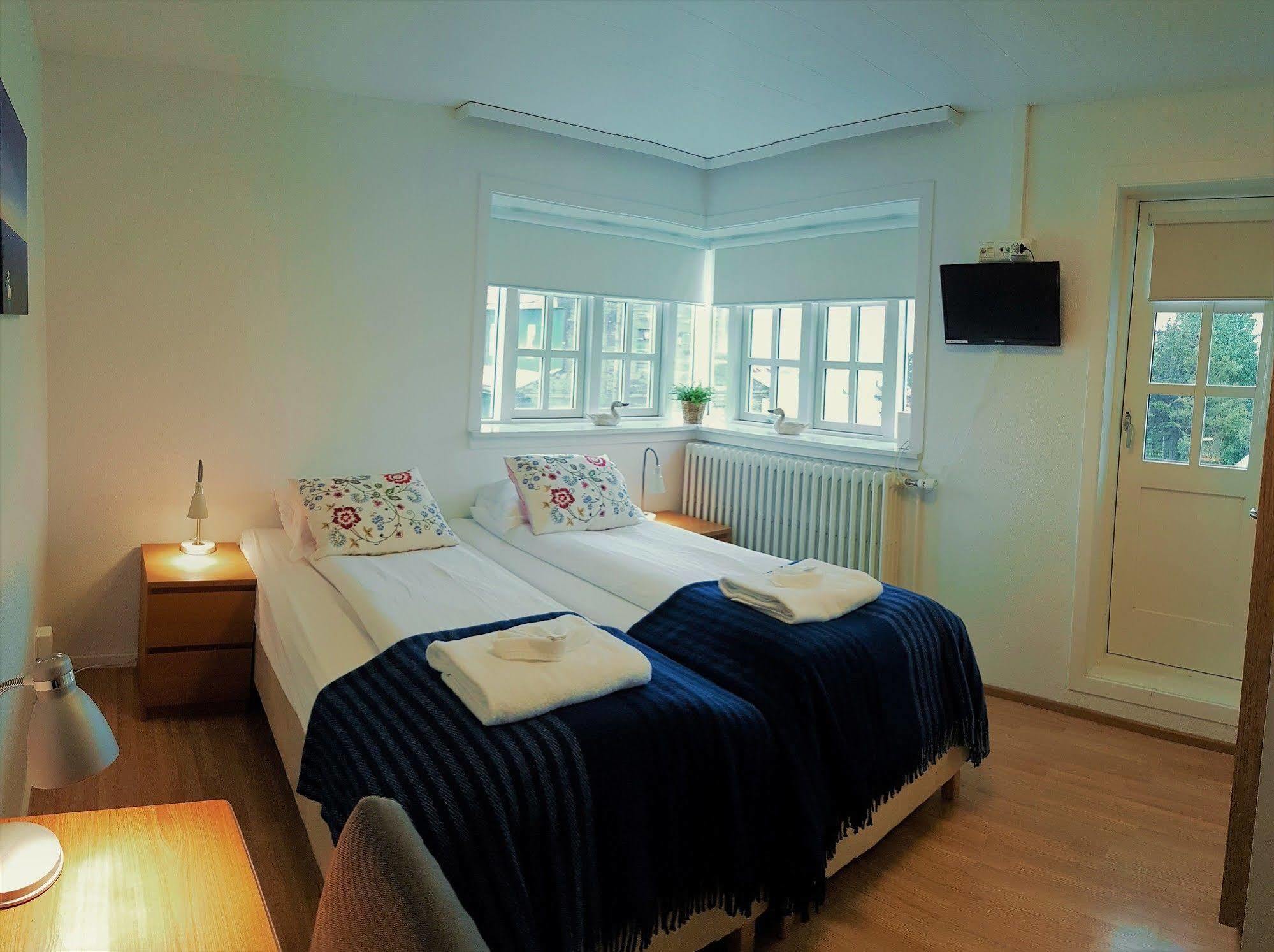 Hotel Tindastoll Saudarkrokur エクステリア 写真
