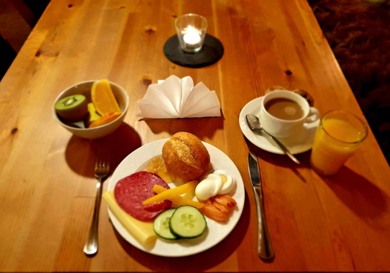 Hotel Tindastoll Saudarkrokur エクステリア 写真