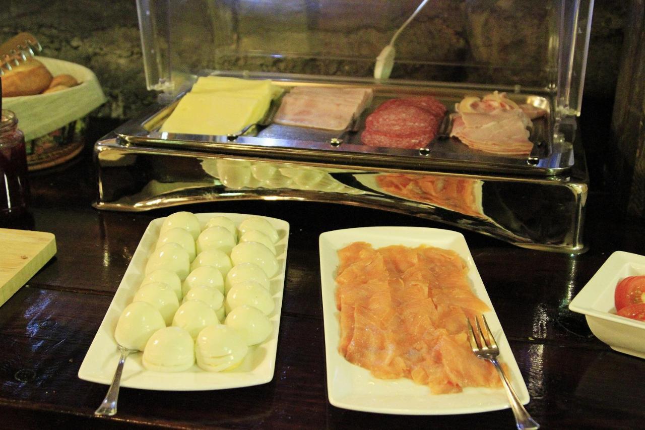 Hotel Tindastoll Saudarkrokur エクステリア 写真